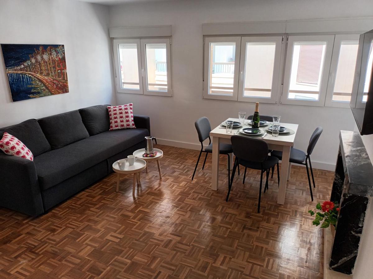 New Maritimo Apartment Malaga Ngoại thất bức ảnh
